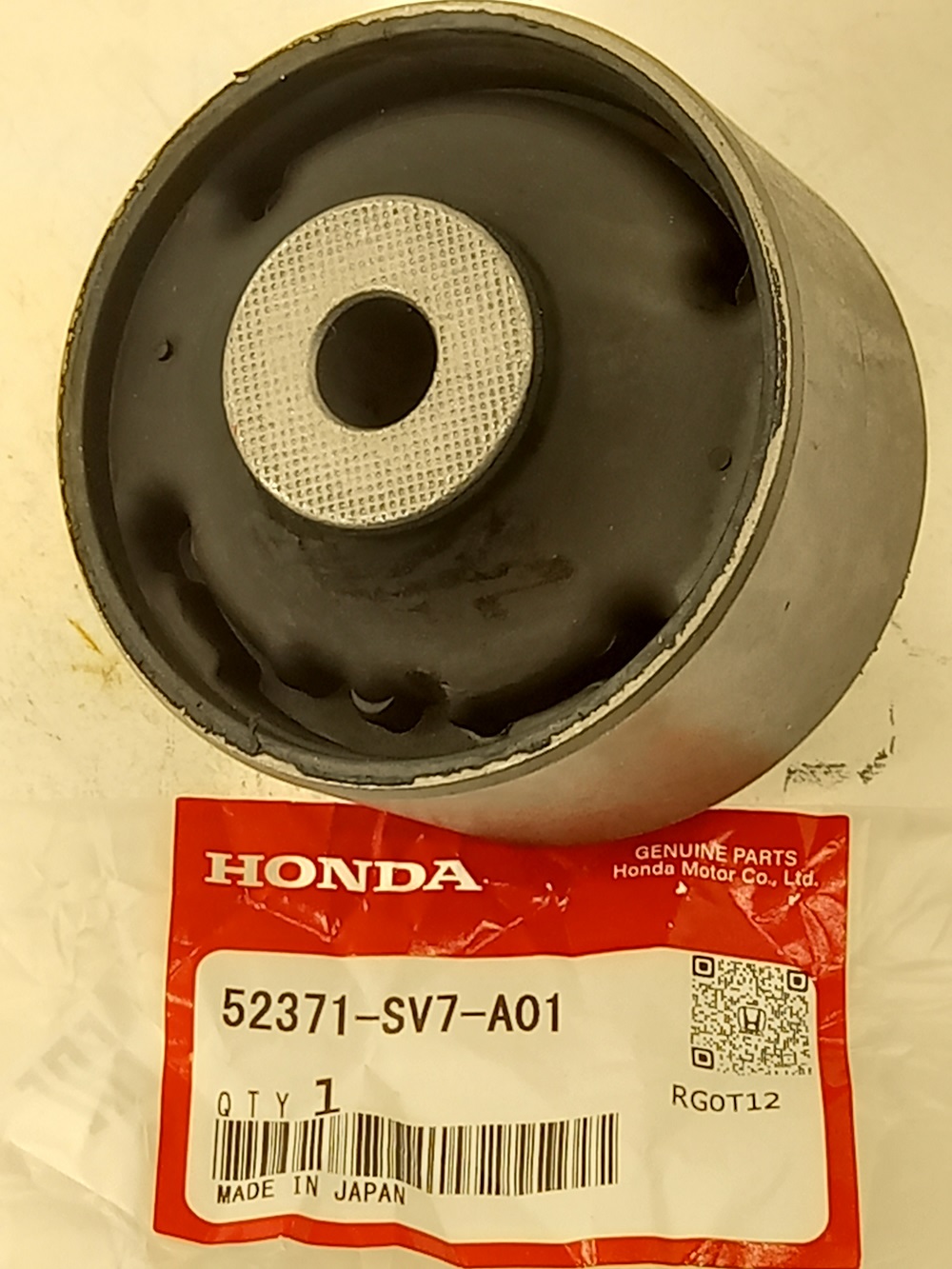 Сайлентблок Хонда Шатл в Нижнеудинске 555532594