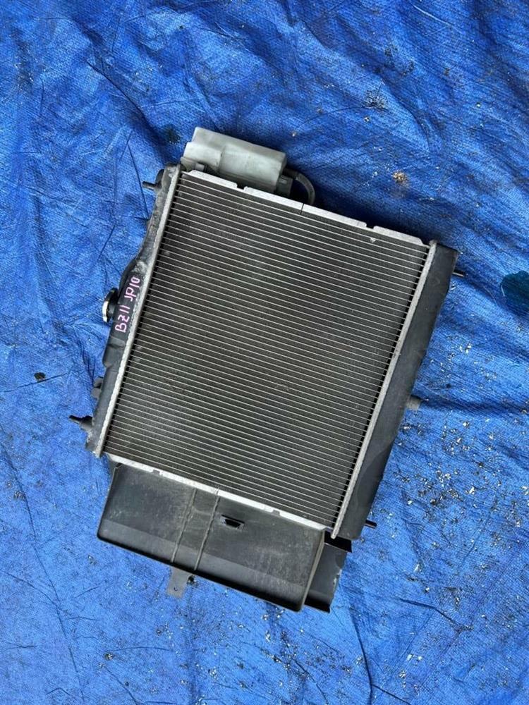 Радиатор основной Ниссан Куб в Нижнеудинске 240802