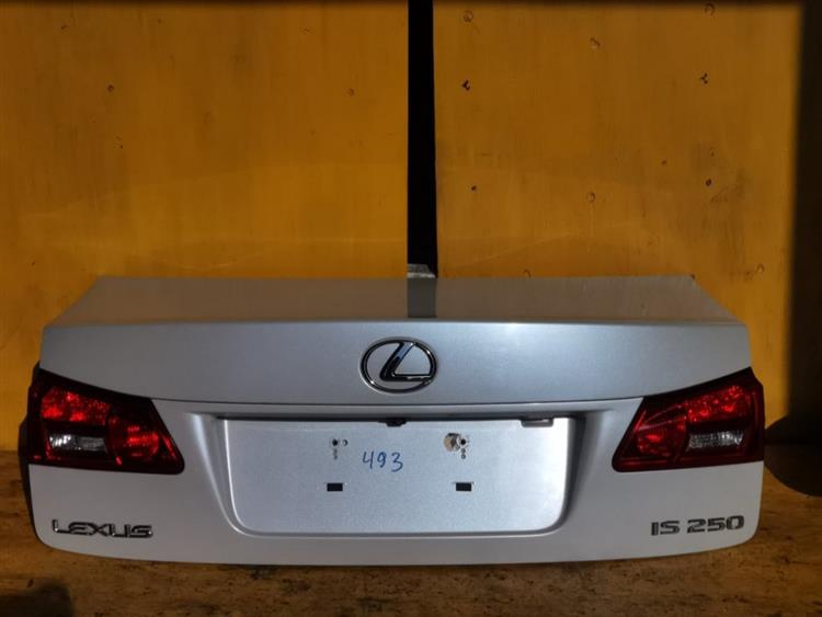 Крышка багажника Лексус ИС 250 в Нижнеудинске 36723