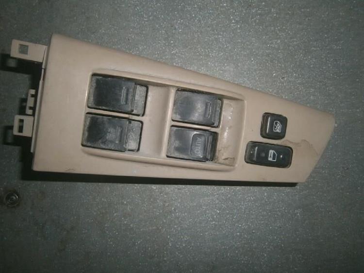 Блок упр. стеклоподъемниками Тойота Королла Филдер в Нижнеудинске 60835