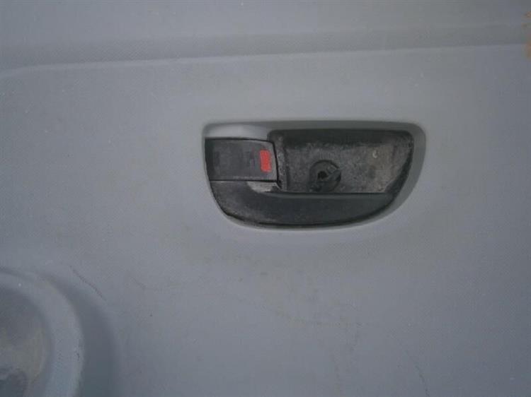 Дверь Тойота Аква в Нижнеудинске 66088