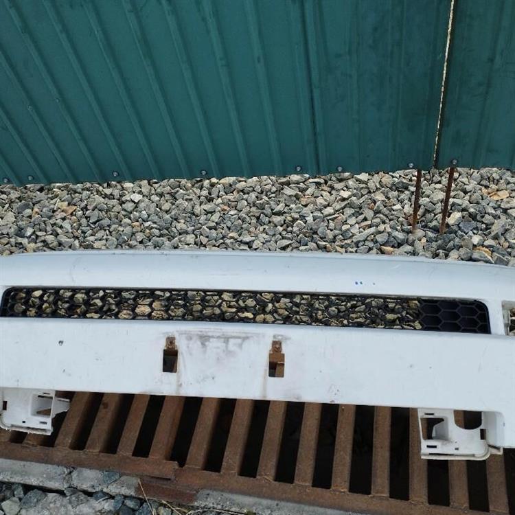 Решетка радиатора Тойота ББ в Нижнеудинске 87564